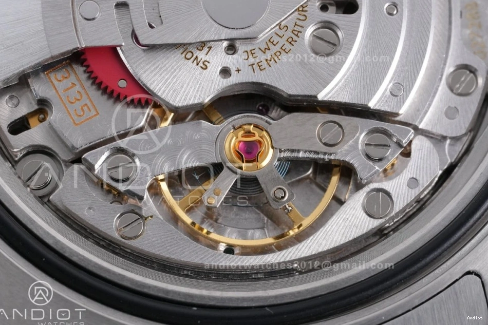 Best Green 1:1 904L Submariner Hulk VS3135 VSF Ceramic Edition 116610 LV Steel 0204